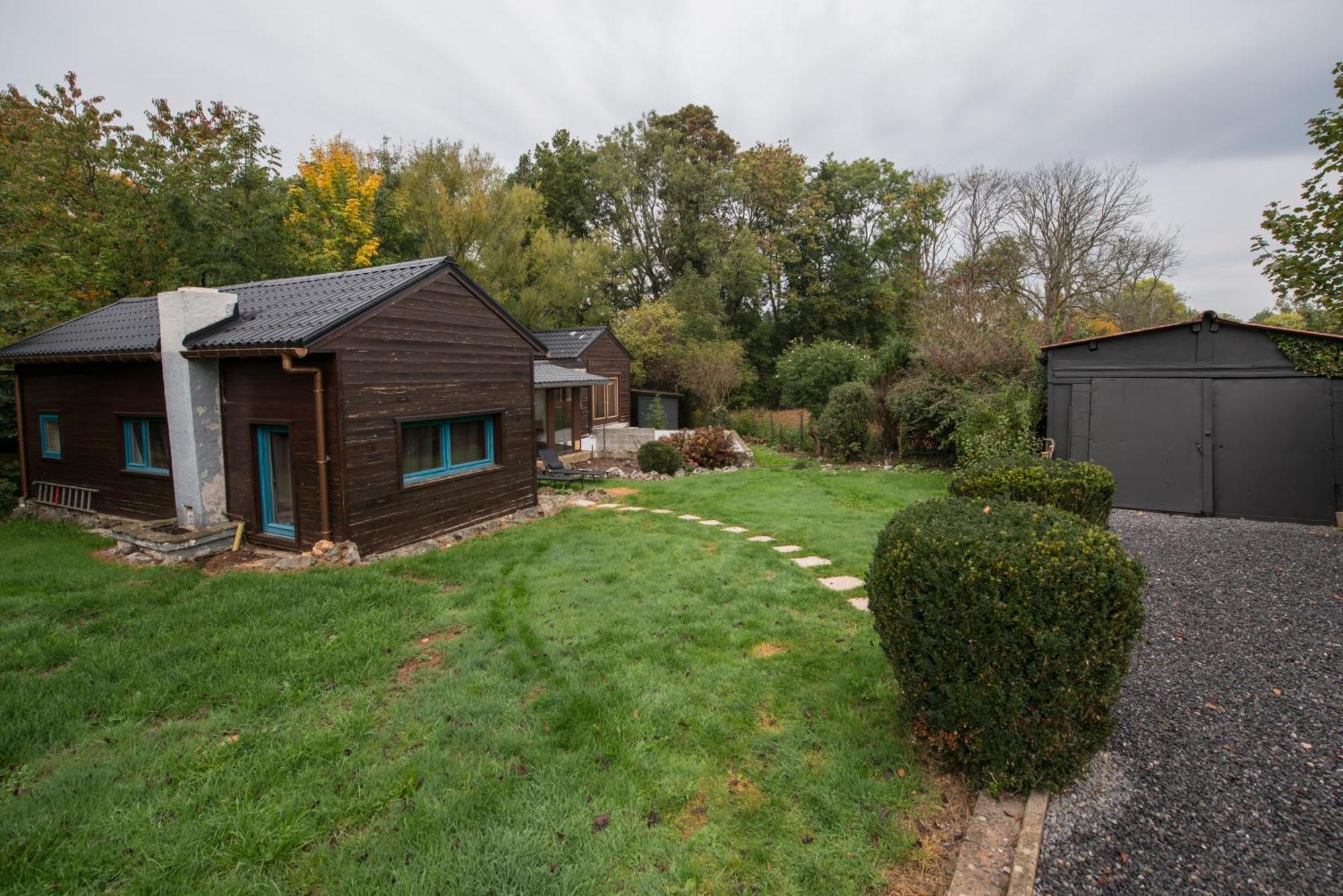 Le Chalet Naturzen Hastiere-par-dela エクステリア 写真